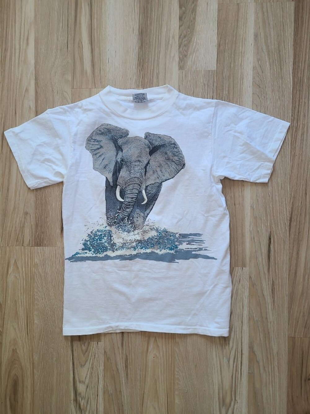 Vintage 80s Harlequin Elephant Double Sided Single Stitch Nature T Shirt M
